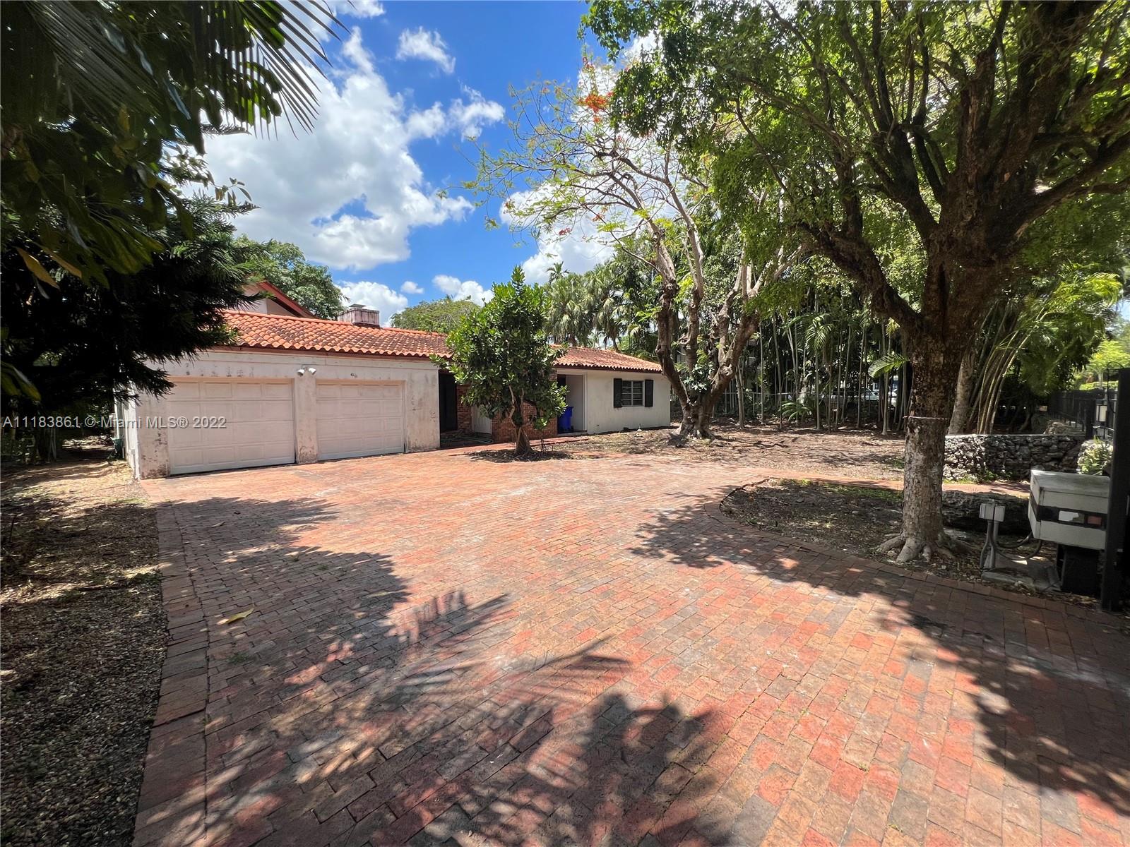 LENNOX PARK - Residential