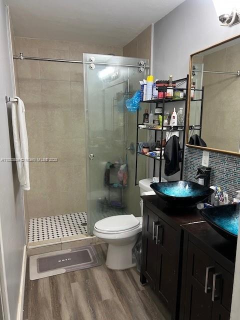 LAUDERDALE MANORS AMEN RE - Residential