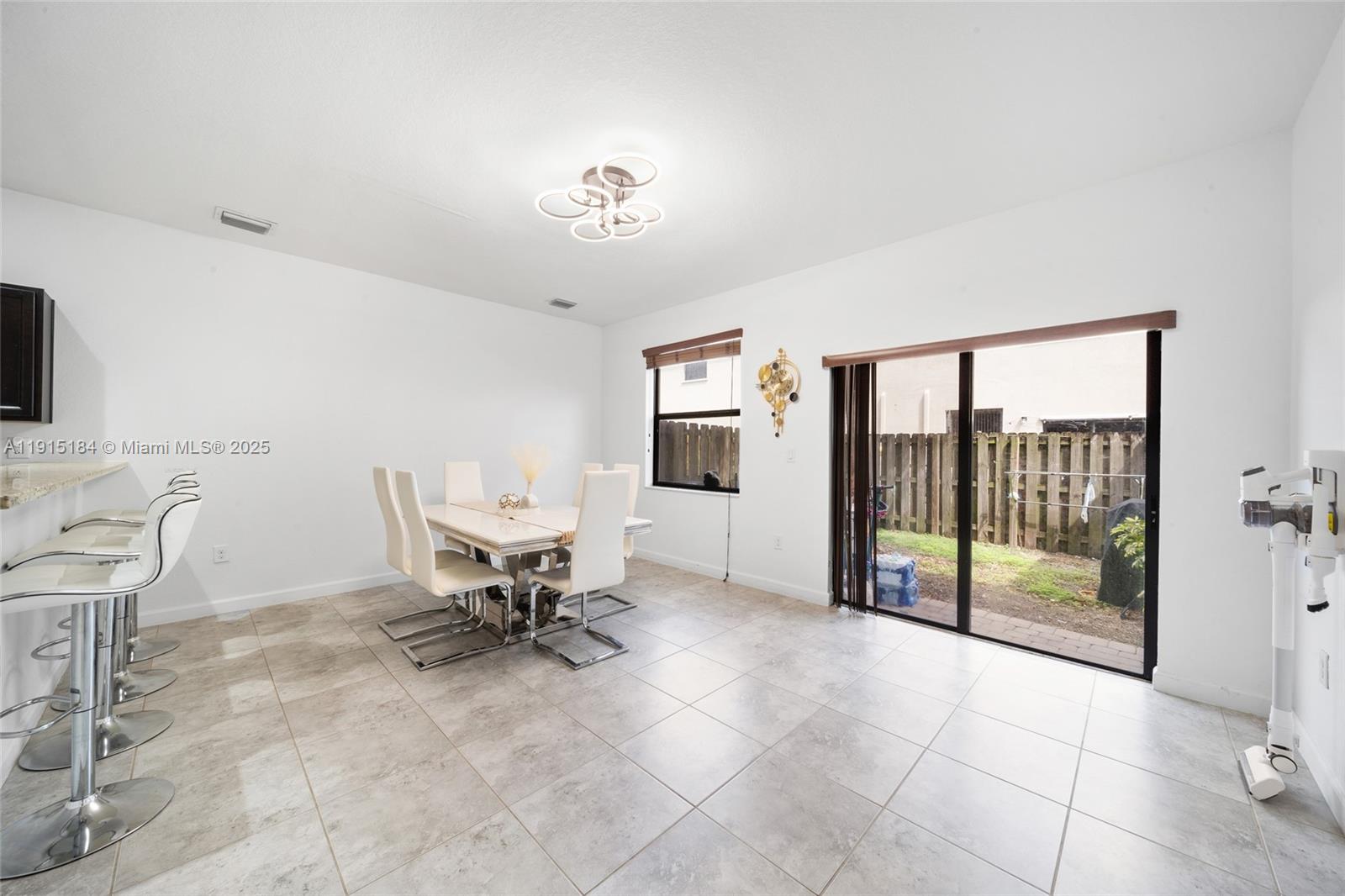 GARDEN ESTATES AT THE HAM - Residential Lease