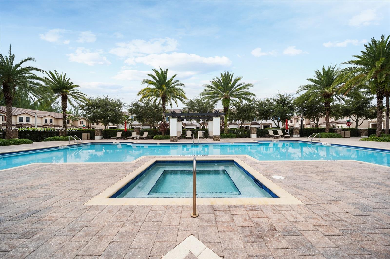 GARDEN ESTATES AT THE HAM - Residential Lease