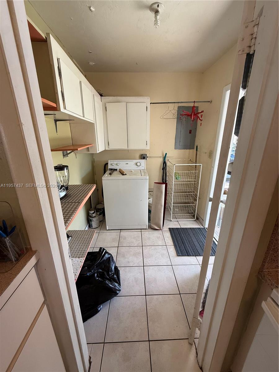 HIALEAH 3RD ADDN - Residential