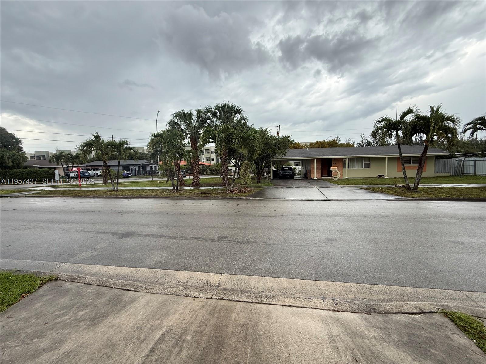 HIALEAH 3RD ADDN - Residential