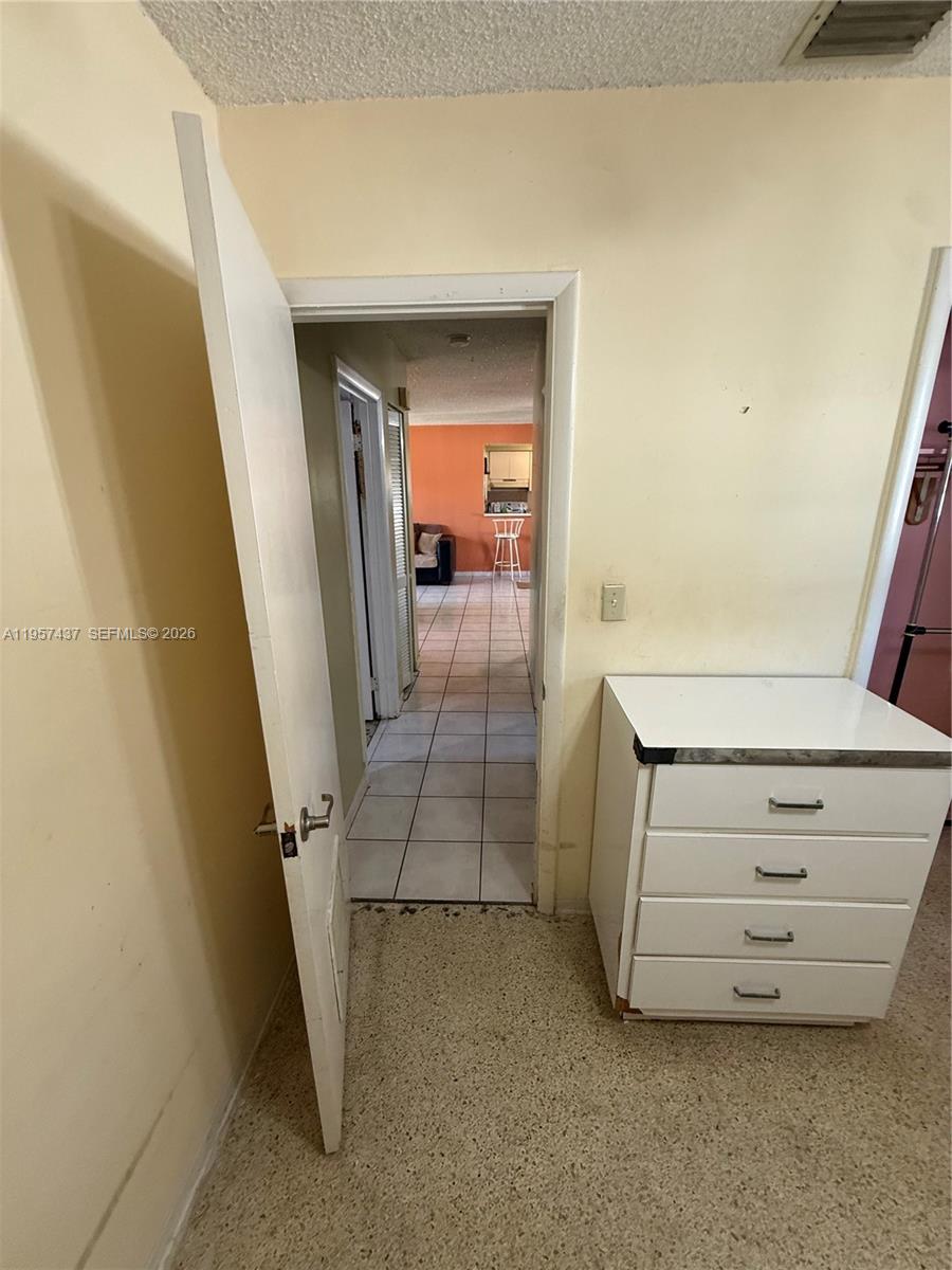 HIALEAH 3RD ADDN - Residential