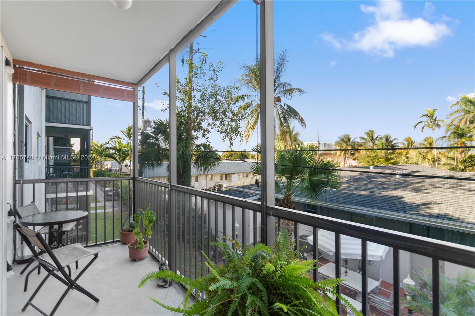 CASA BLANCA CONDO - Residential