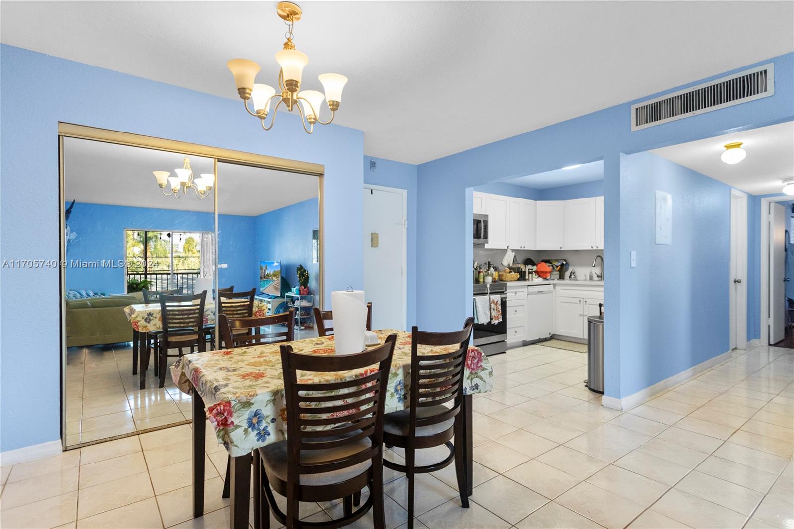 CASA BLANCA CONDO - Residential