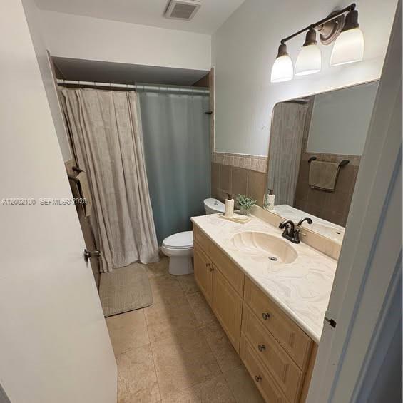 LAGO DEL REY CONDO #1 - Residential Lease