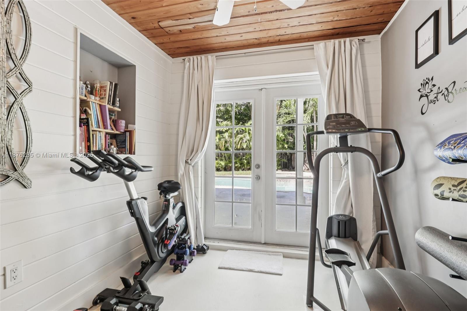 MERION PARK - Residential