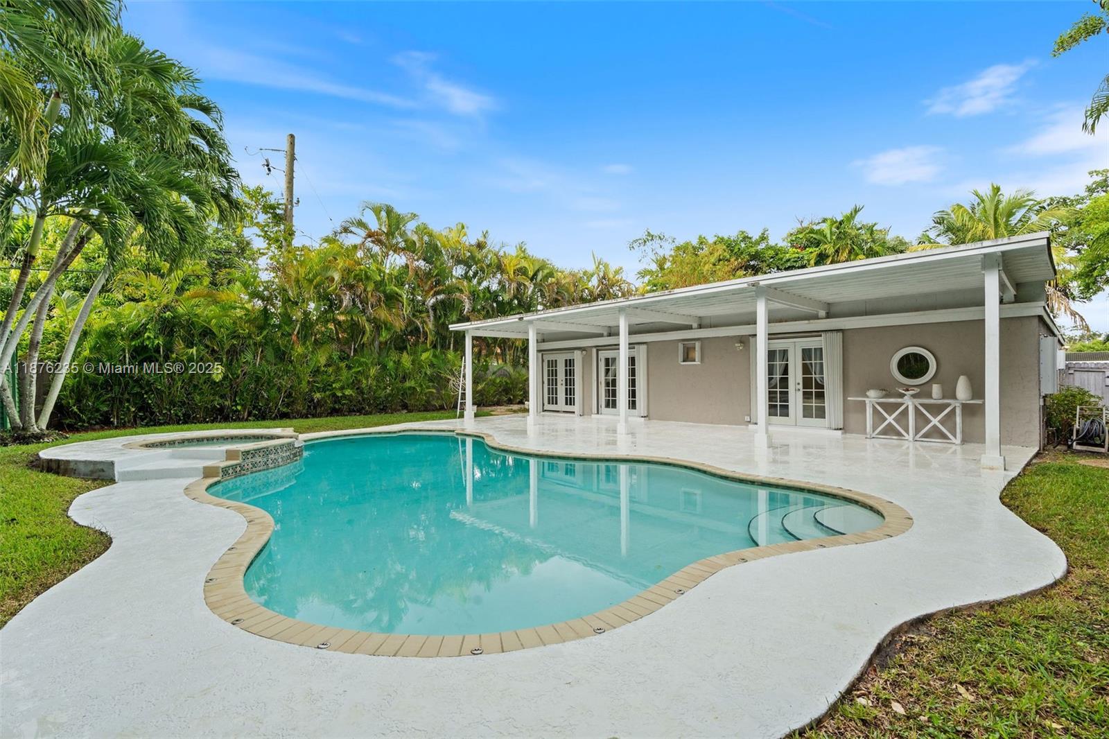 MERION PARK - Residential