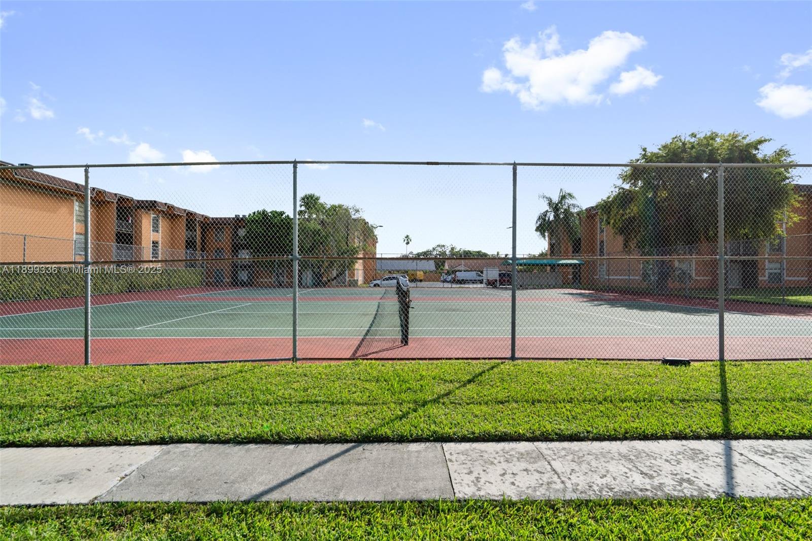 SUNSET PALMS EAST CONDO - Residential Lease