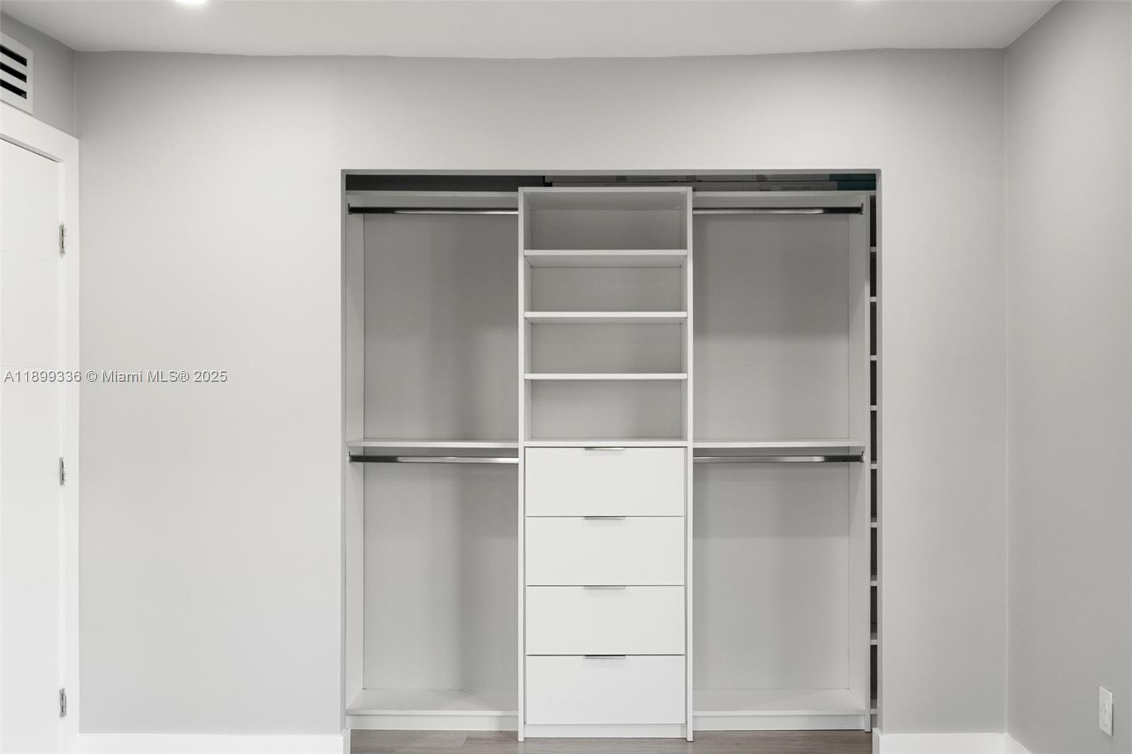 SUNSET PALMS EAST CONDO - Residential Lease