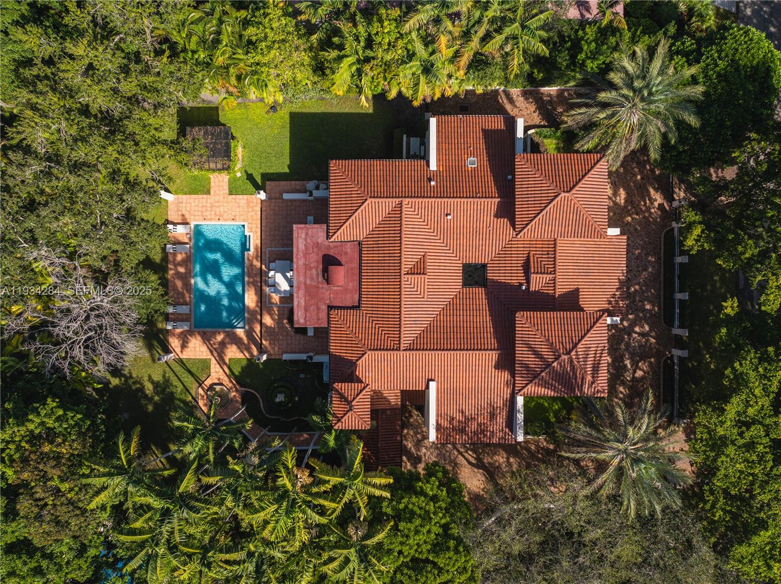 COCOPLUM SEC 1 - Residential