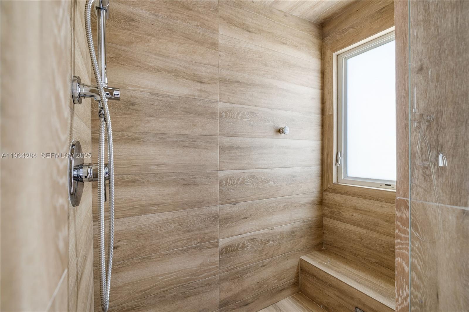 COCOPLUM SEC 1 - Residential