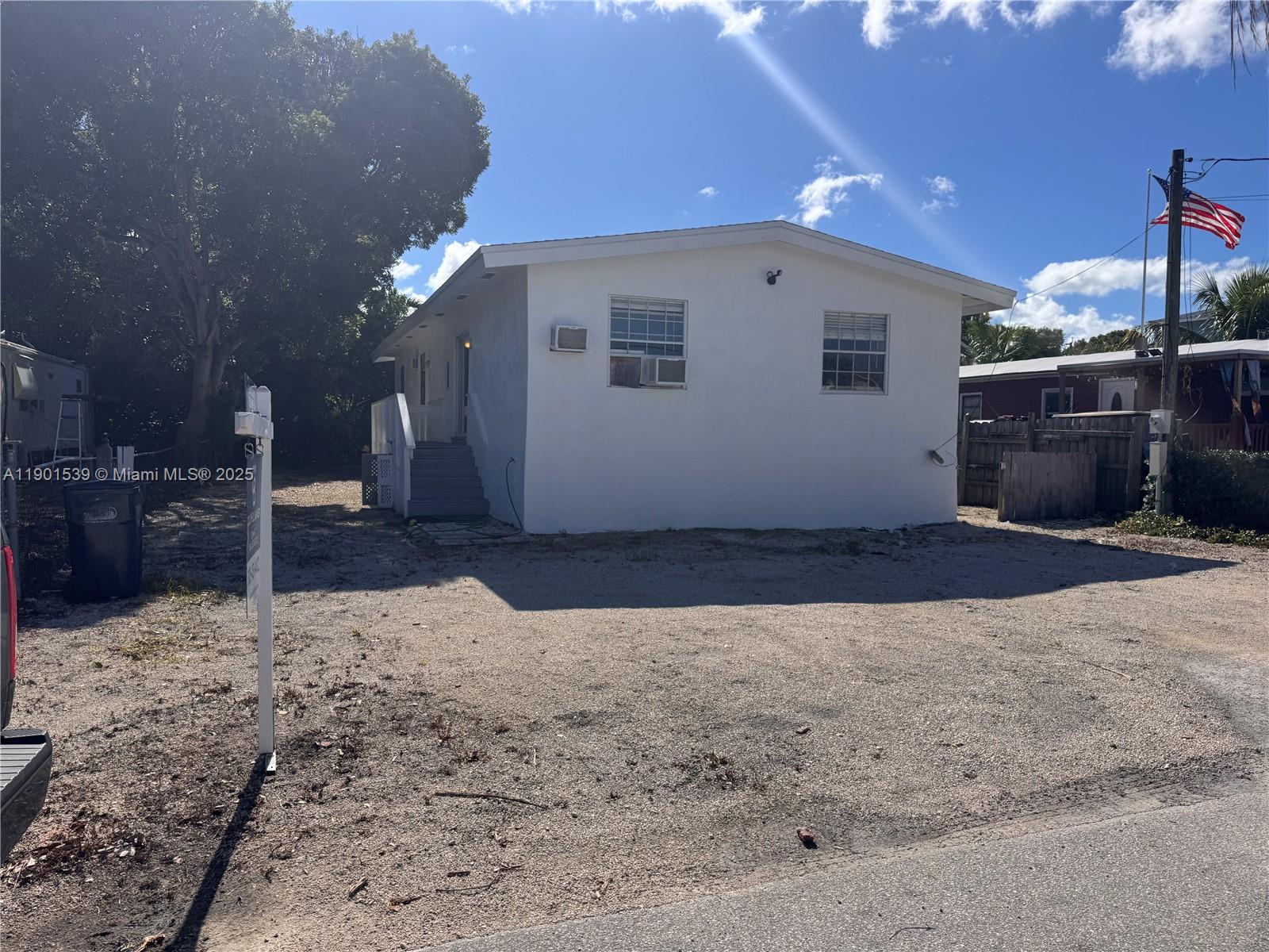 LAKE SURPRISE ESTATES - Residential