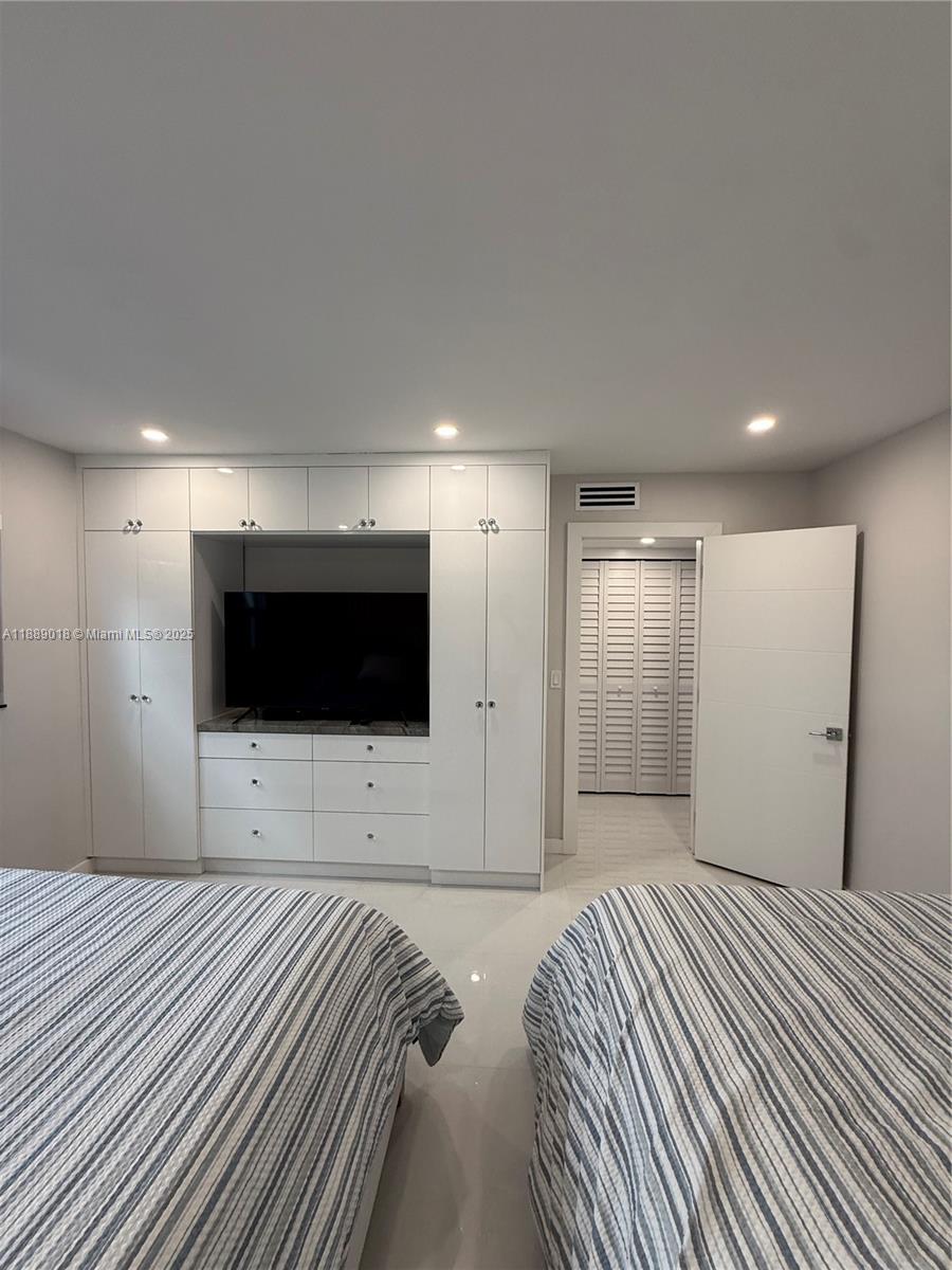 ANDORIC APTS CO-OP - Residential Lease