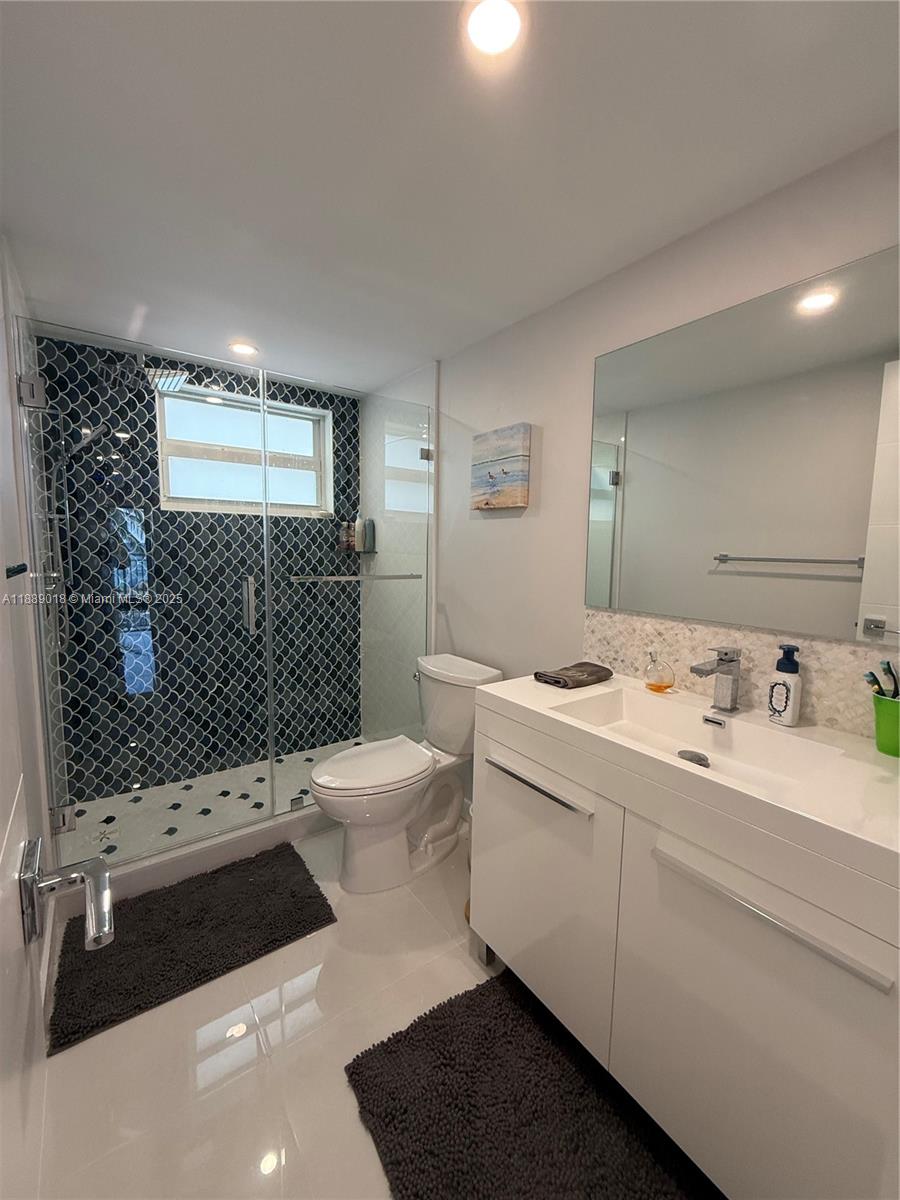 ANDORIC APTS CO-OP - Residential Lease