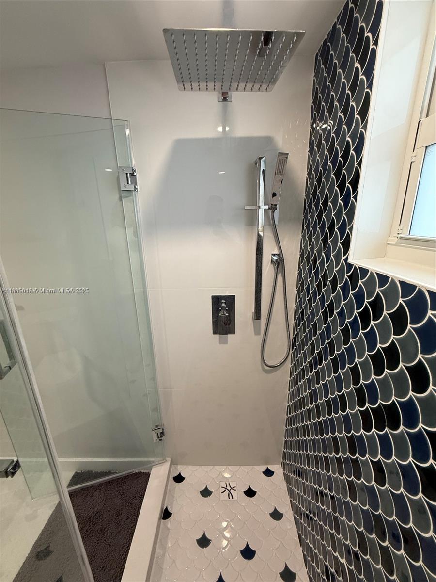 ANDORIC APTS CO-OP - Residential Lease