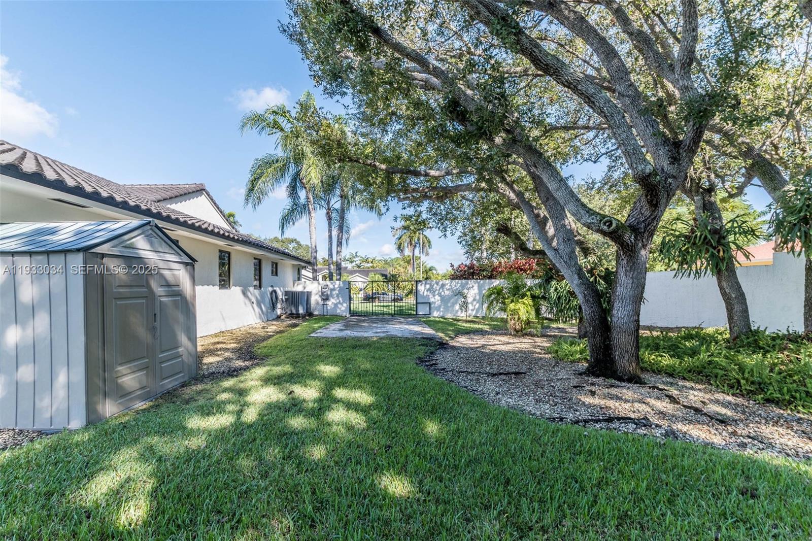 UNPLATTED - Residential