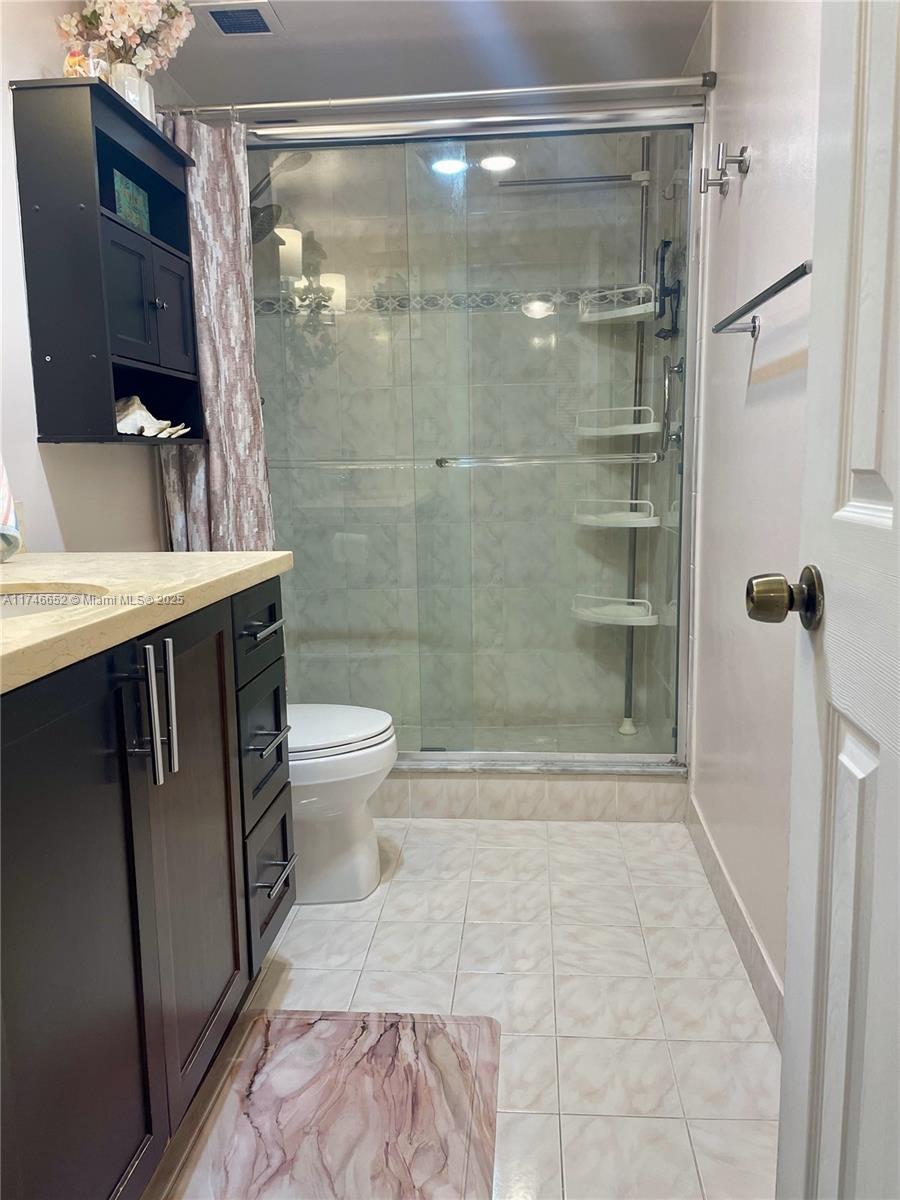 HEMISPHERES CONDO - Residential