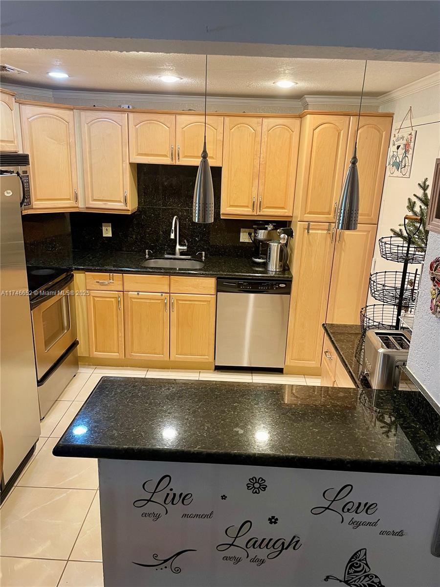 HEMISPHERES CONDO - Residential