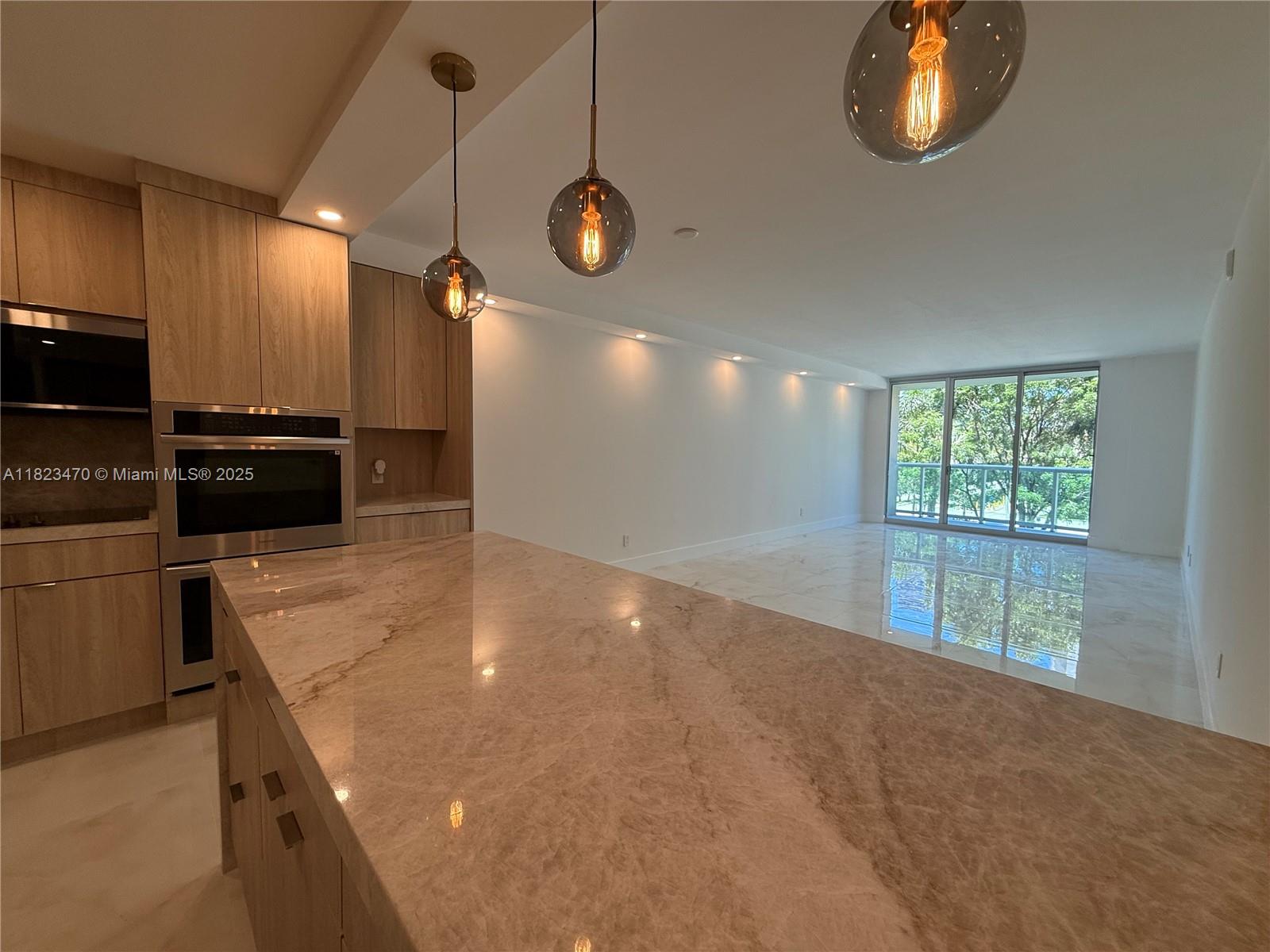 OCEANVIEW BUILDING A COND - Residential