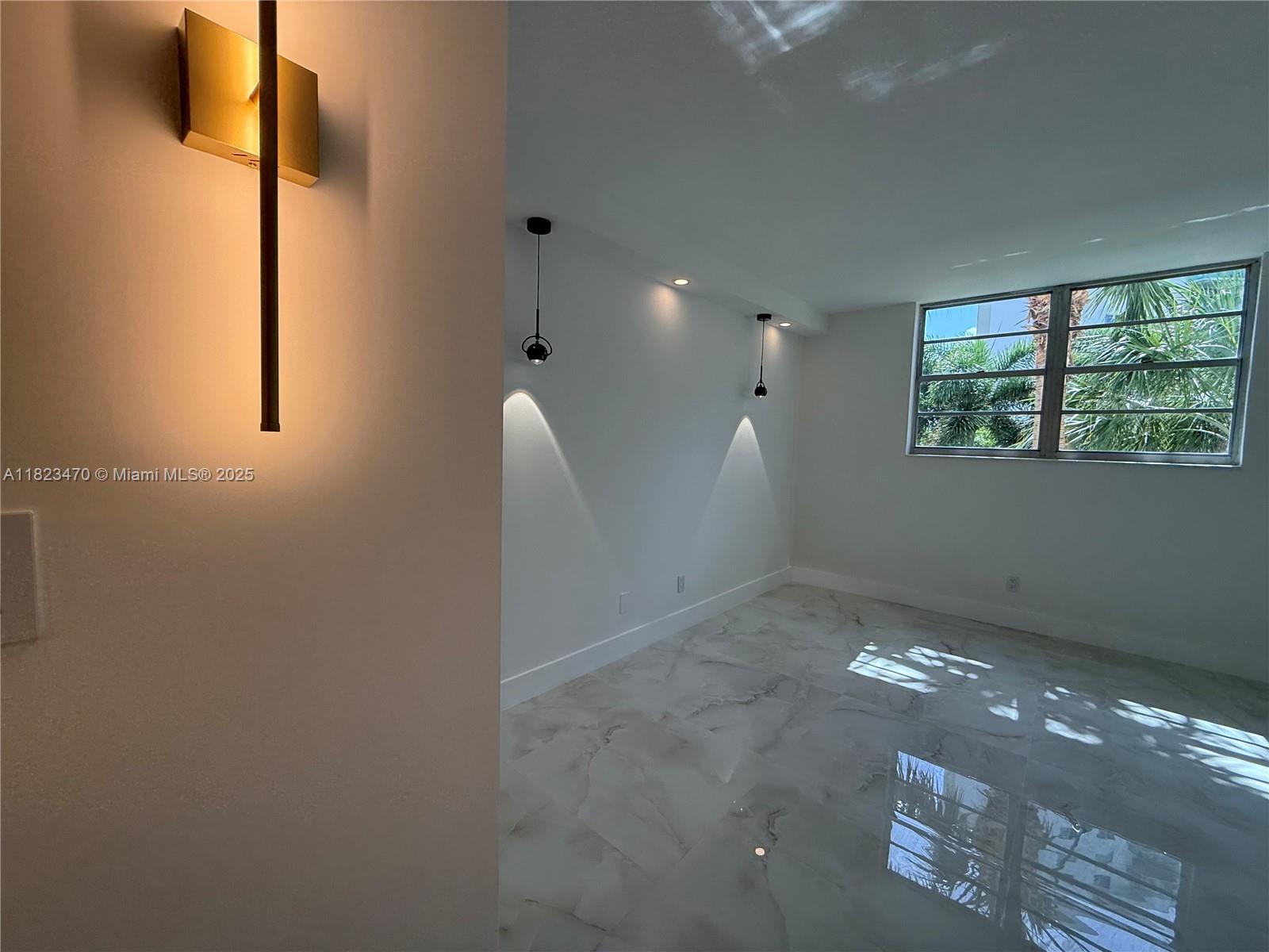 OCEANVIEW BUILDING A COND - Residential