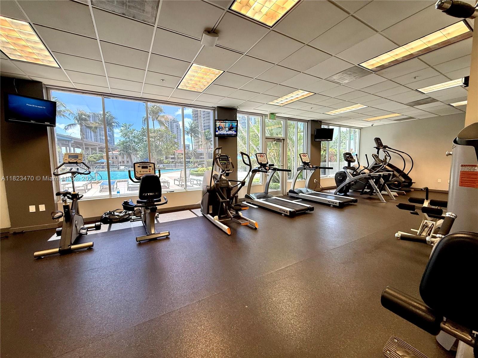 OCEANVIEW BUILDING A COND - Residential