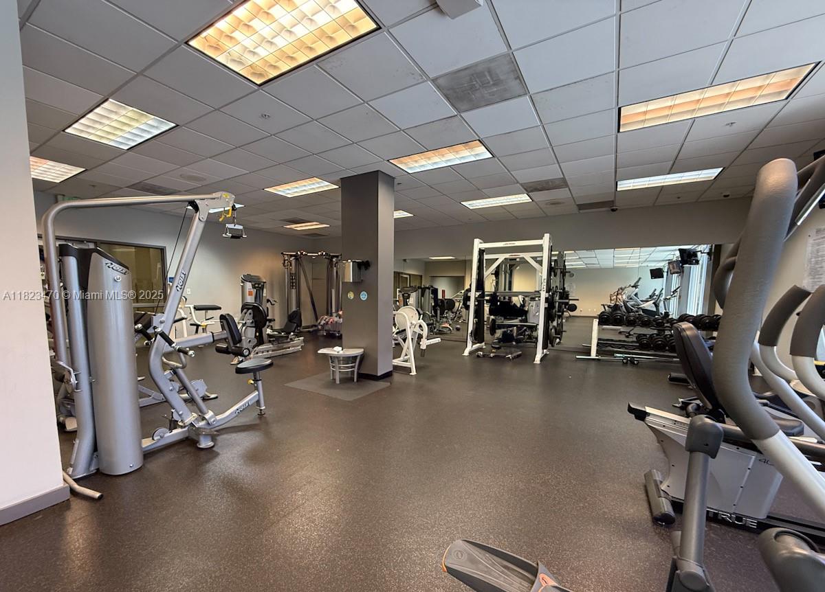 OCEANVIEW BUILDING A COND - Residential