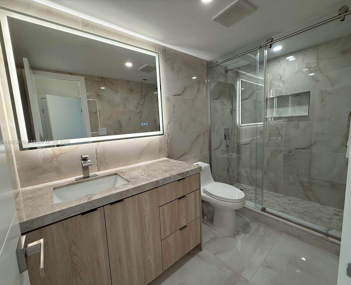 OCEANVIEW BUILDING A COND - Residential