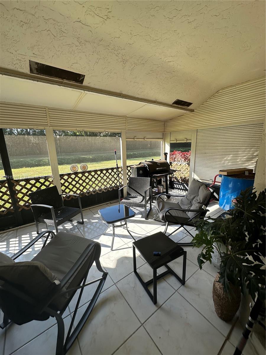 BOCA RIDGE PARK CONDO - Residential Lease