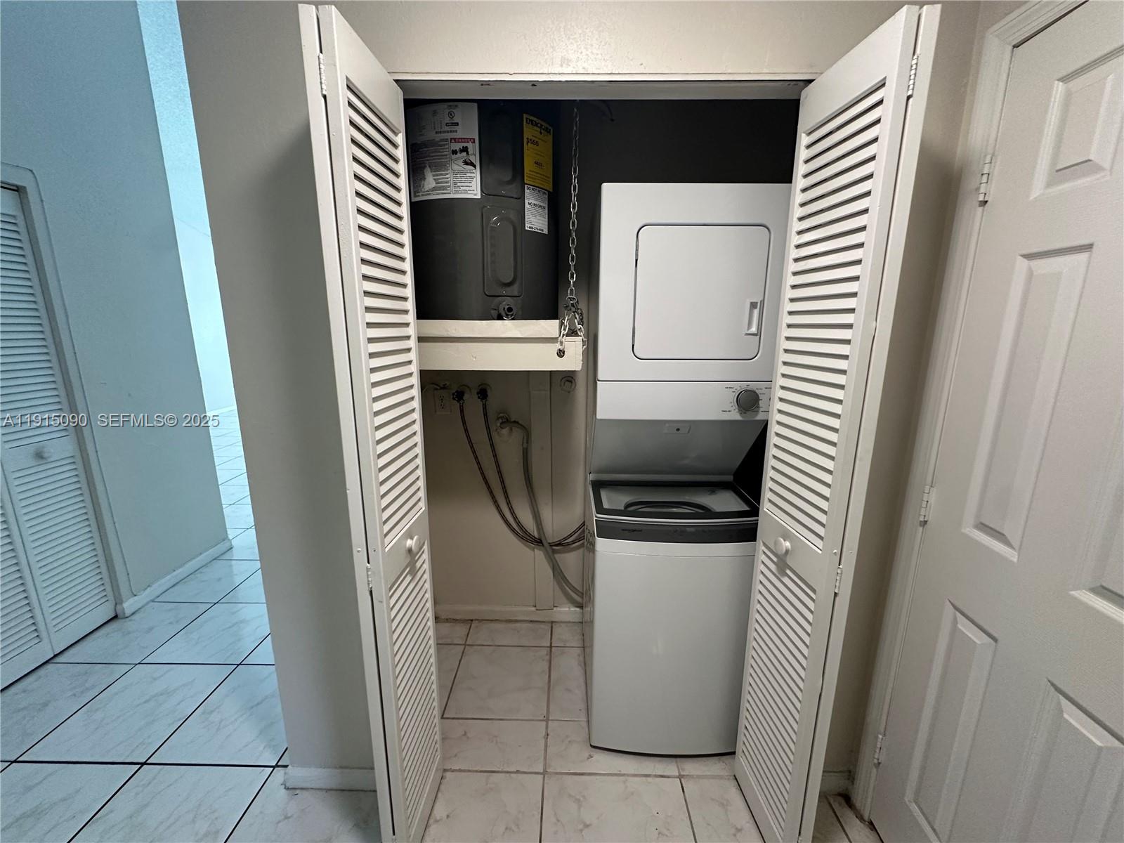 BOCA RIDGE PARK CONDO - Residential Lease