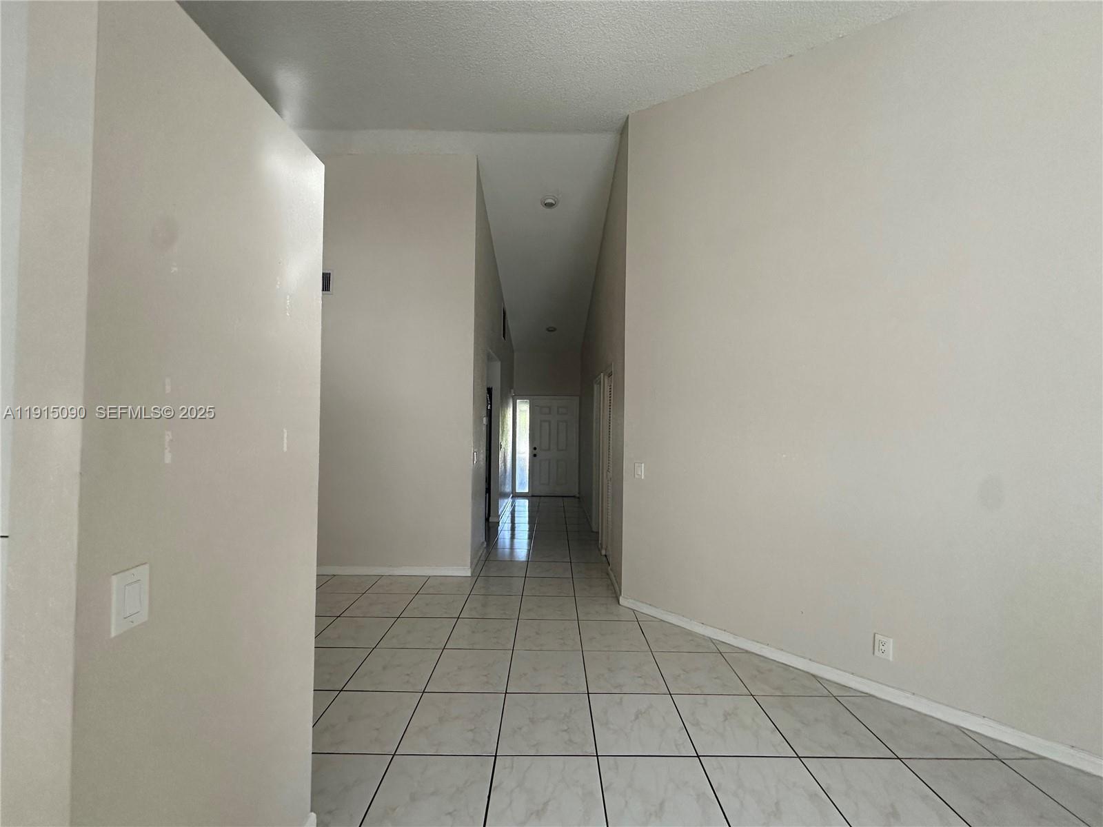 BOCA RIDGE PARK CONDO - Residential Lease