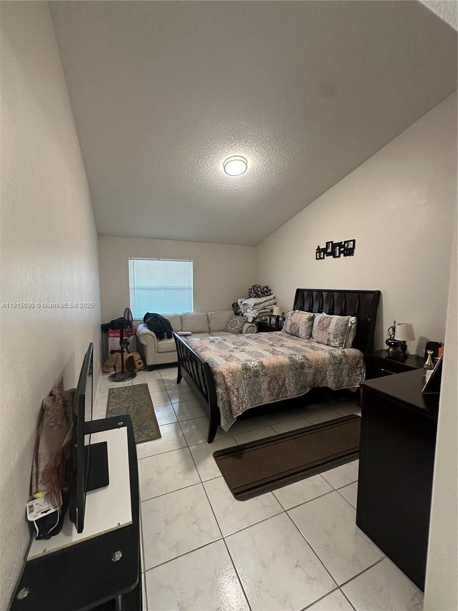 BOCA RIDGE PARK CONDO - Residential Lease