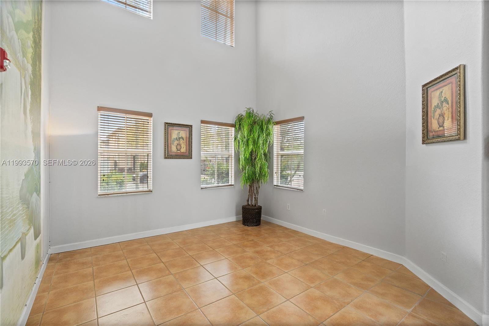 CENTURY GARDENS - Residential