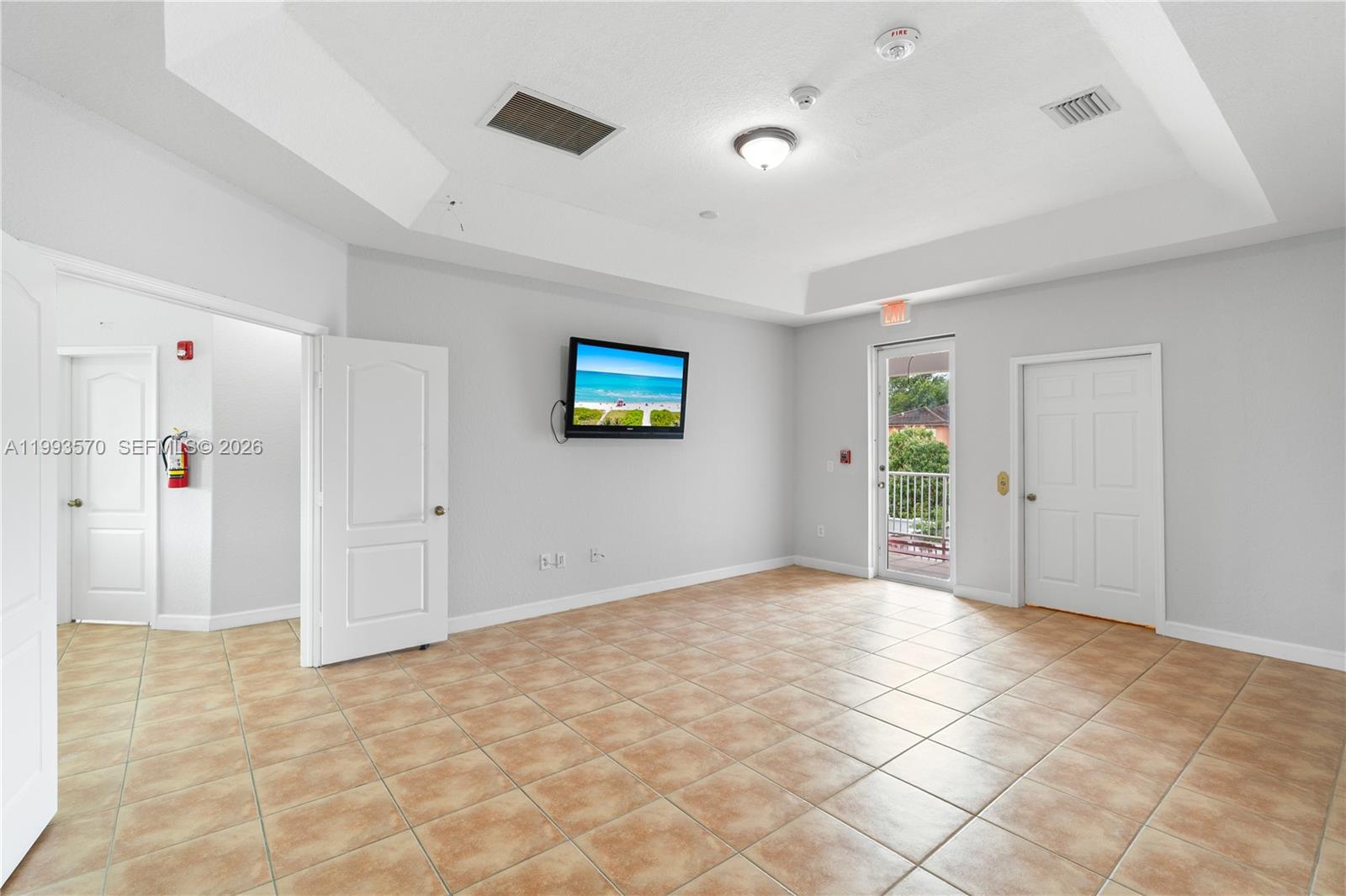 CENTURY GARDENS - Residential