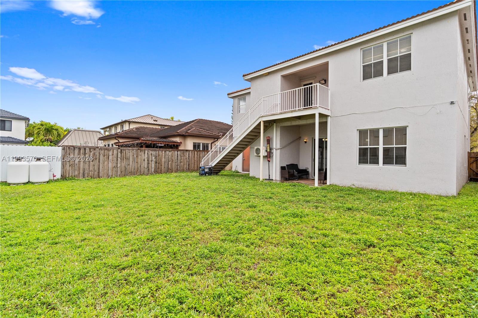 CENTURY GARDENS - Residential