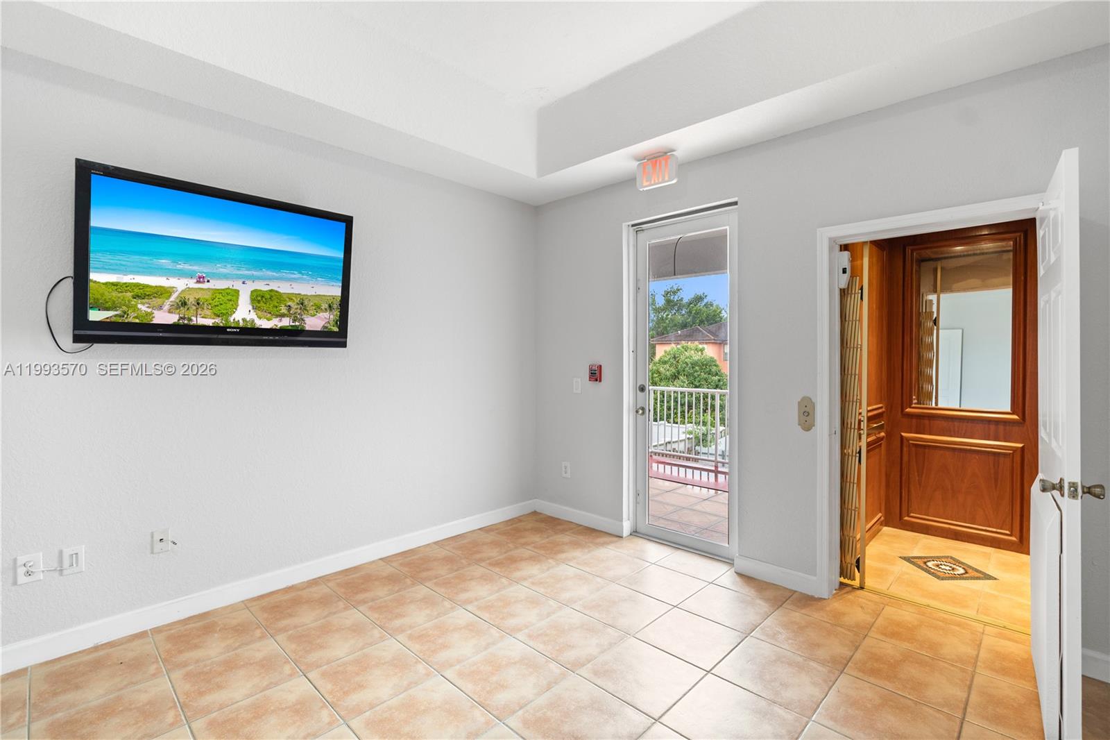 CENTURY GARDENS - Residential