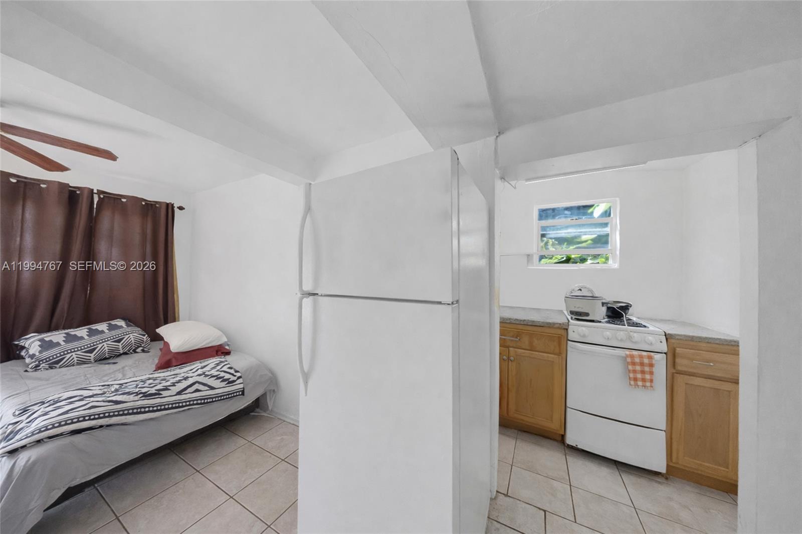 PORTLAND PLACE - Residential Income