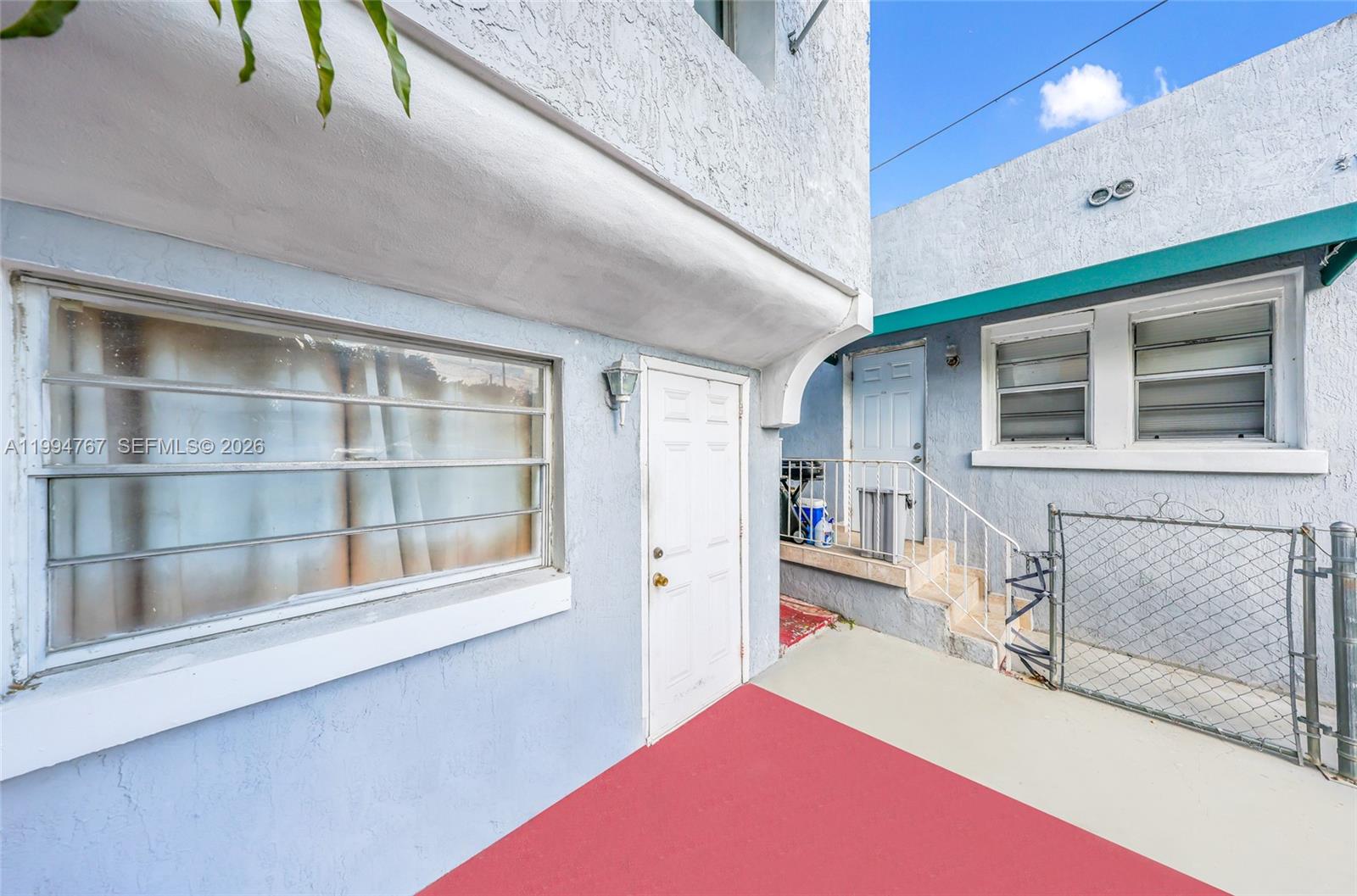 PORTLAND PLACE - Residential Income