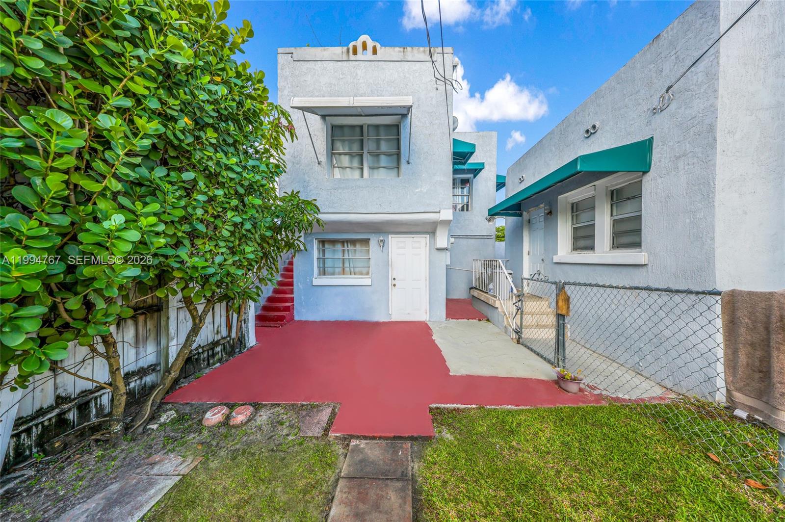 PORTLAND PLACE - Residential Income