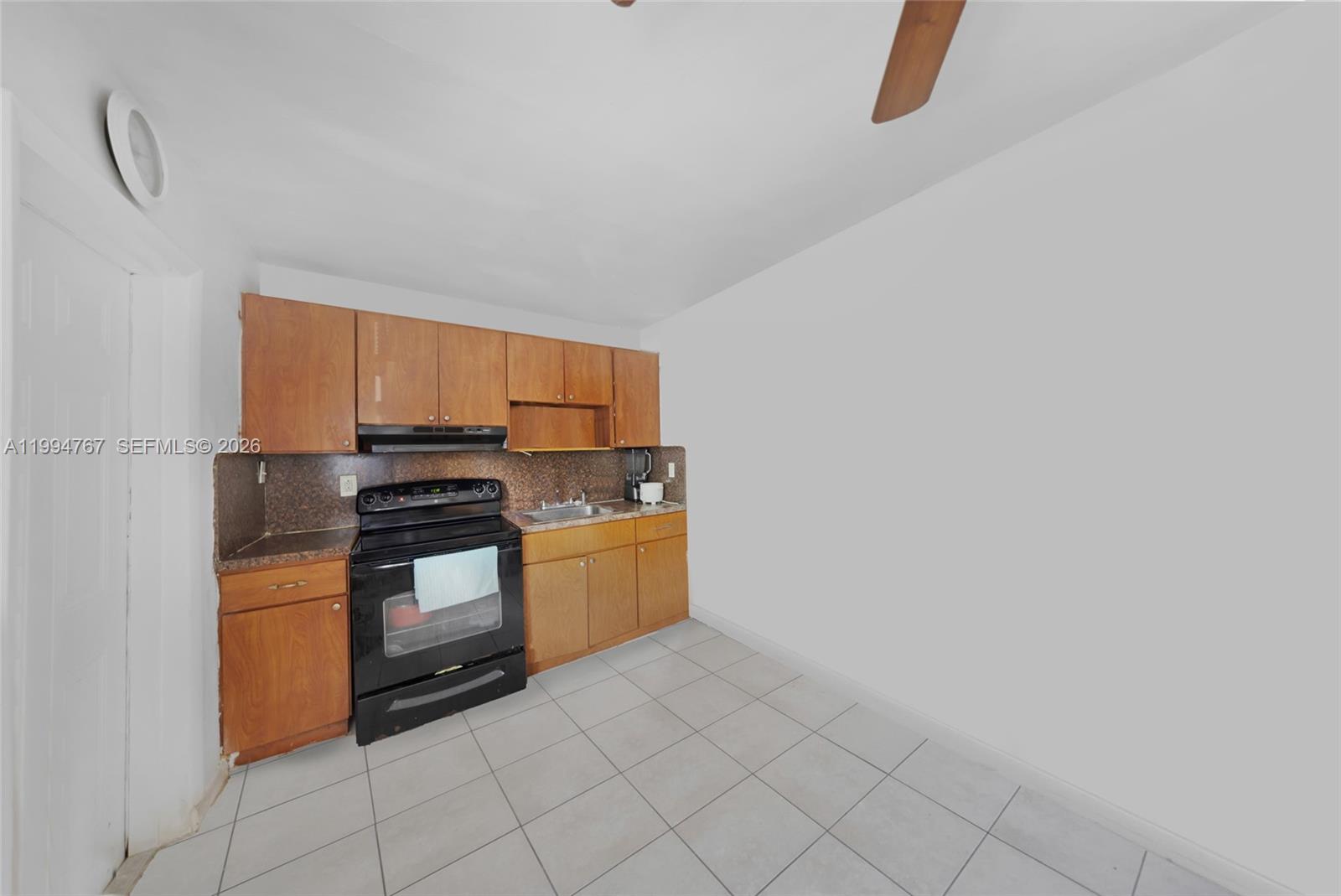 PORTLAND PLACE - Residential Income