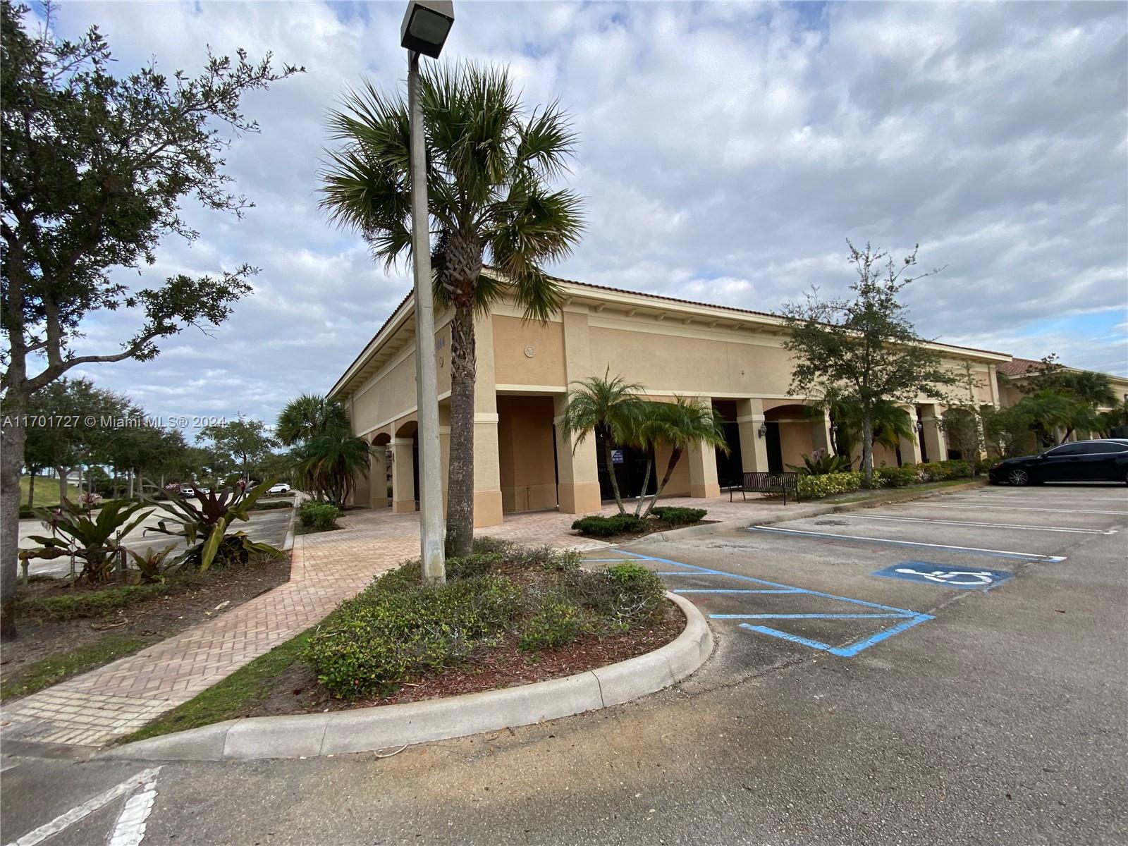 464 SW Port St Lucie Blvd 415