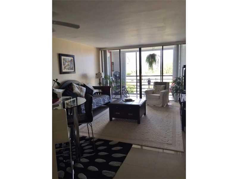 55+ (YOUNG AT HEART SENIOR RESIDENCE) SPECTACULAR APARTMENT IN THE HEART OF AVENTURA. 1BED/1.5BATH, MODERN KITCHEN WITH NEW APPLIANCES LIVING & DINING ROOM WITH ITALIAN WHITE PORCELAIN & WHITE CARPET IN BEDROOM. TASTEFULLY FURNISHED.(BED IS NOT INCLUDED)G ARDEN & POOL VIEW. GREAT AMENITIES, GYM, CLUB HOUSE, HEATED POOL. COURTESY BUS TO MALL.BY ASSOC CONDO RULES 2 YEARS LEASE FEW BLOCKS FROM MARDI GRASS AND GULFSTREAM CASINO, MINUTES DRIVING TO BEACHES http://www.propertypanorama.com/instaview/mia/A2146492