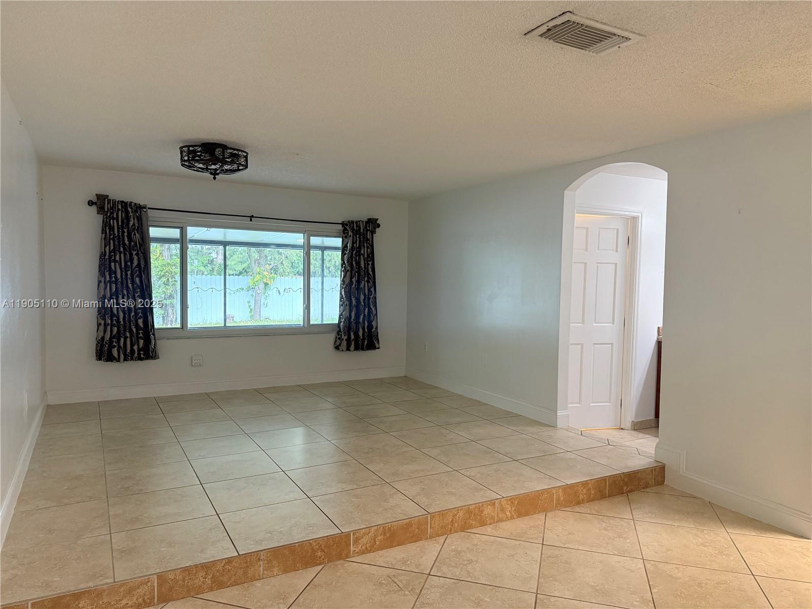 View photos, virtual tours, details... 5861 NW 201st Ln