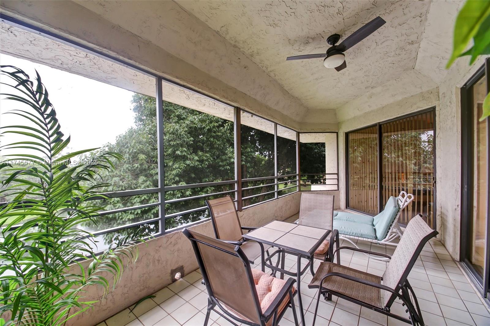 LA PAZ AT BOCA POINTE - Residential Lease