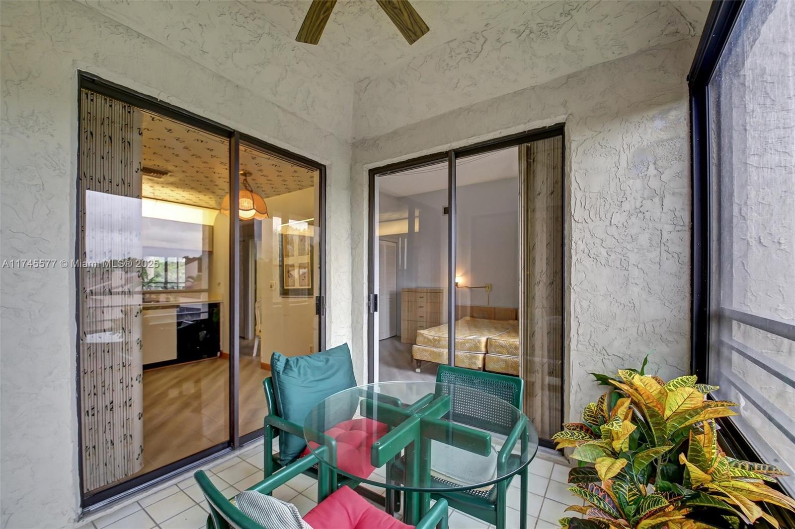 LA PAZ AT BOCA POINTE - Residential Lease