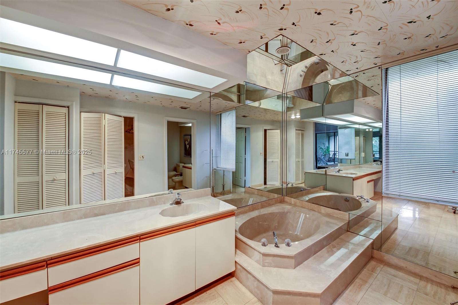 LA PAZ AT BOCA POINTE - Residential Lease