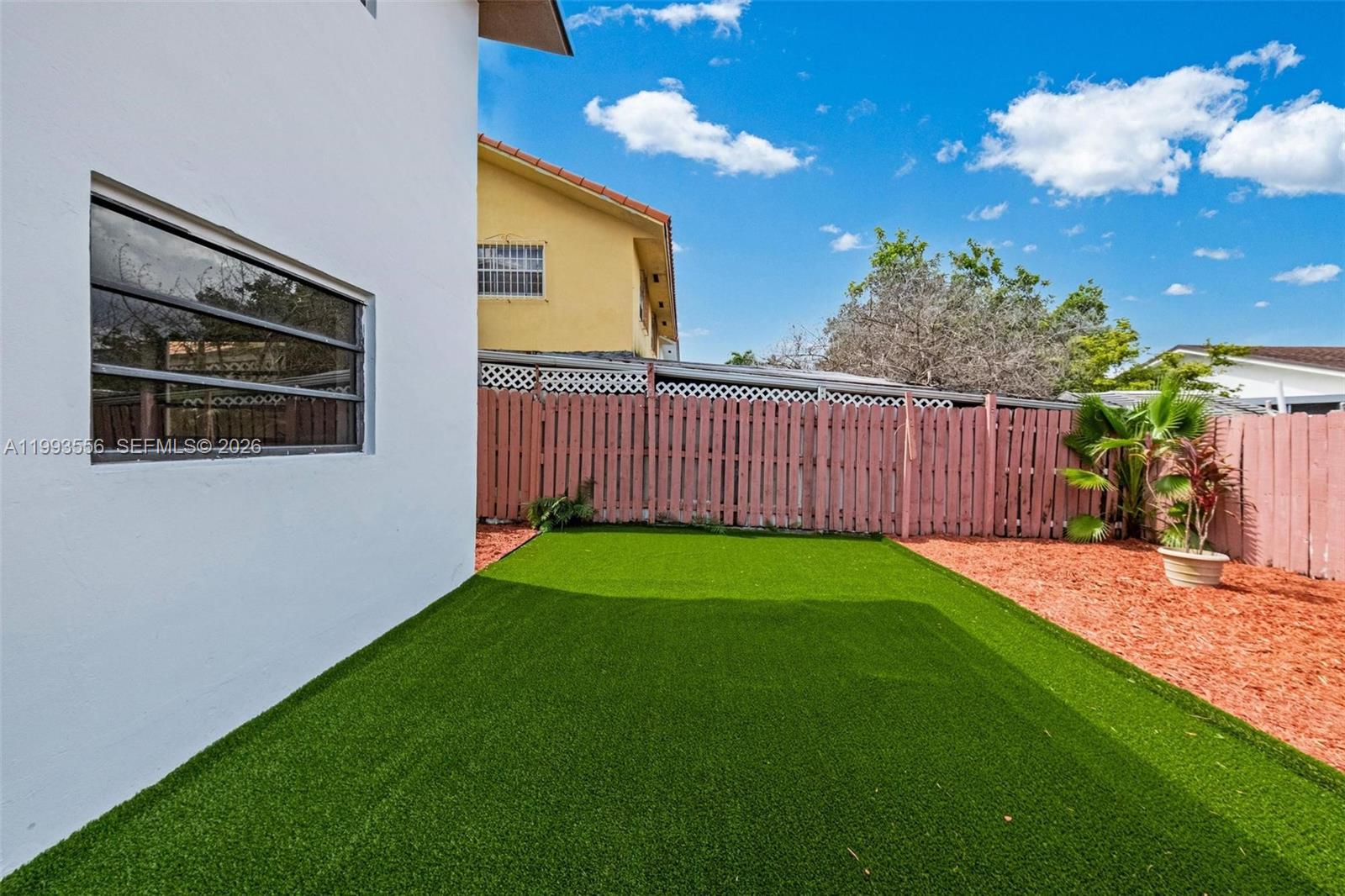 TWIN ROSE CONDO III 10/3 - Residential Lease