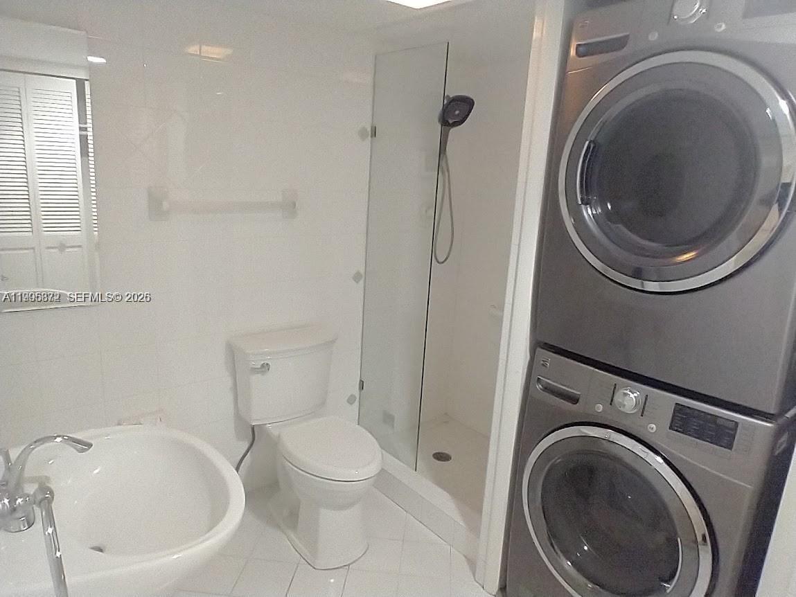 MAISON GRANDE CONDO - Residential Lease