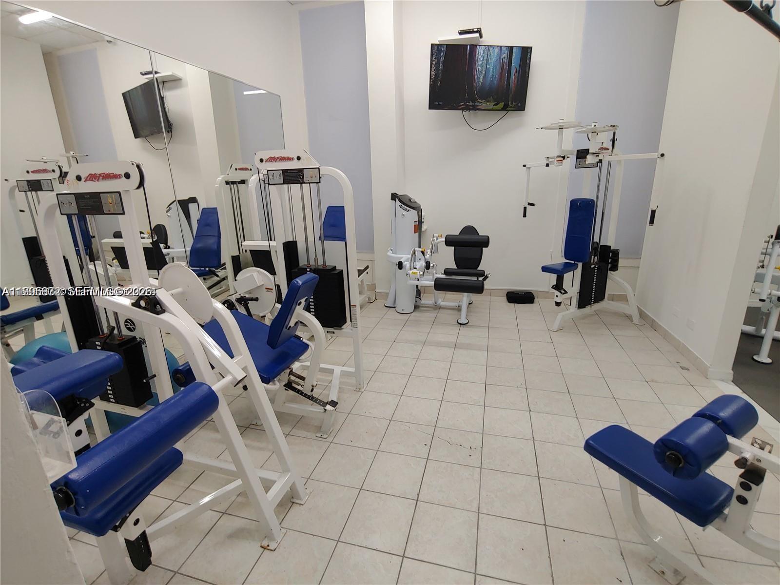 MAISON GRANDE CONDO - Residential Lease