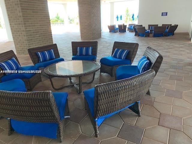 MAISON GRANDE CONDO - Residential Lease